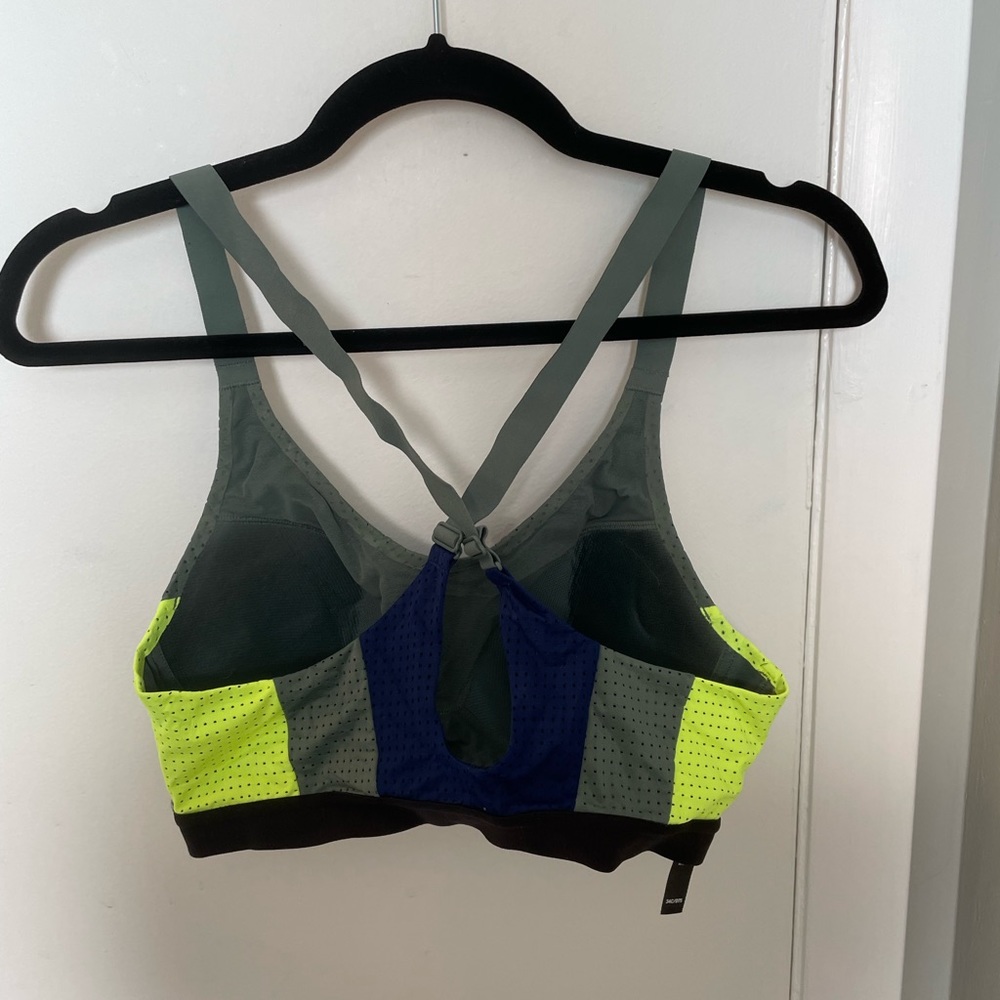 Sports Bra - Picture 2 of 2